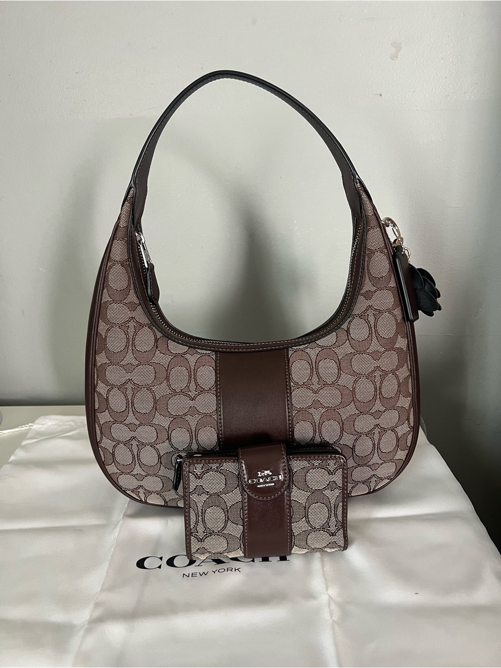 Coach Carmen Shoulder Bag In Signature Jacquard Maple Color